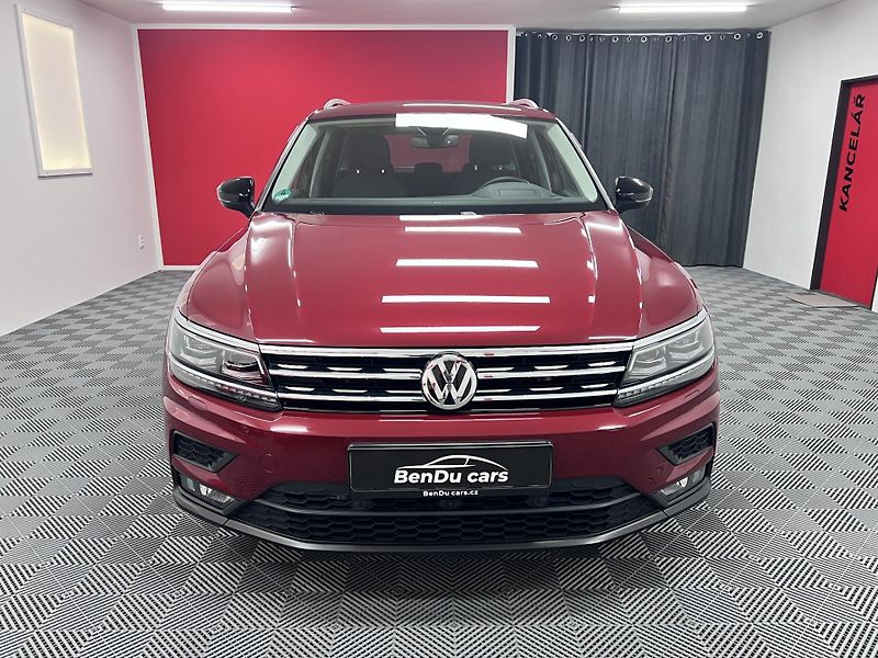 Volkswagen Tiguan IQ.DRIVE, 2.0 TSI 140 kW, 4x4 - fotka 2 z 44