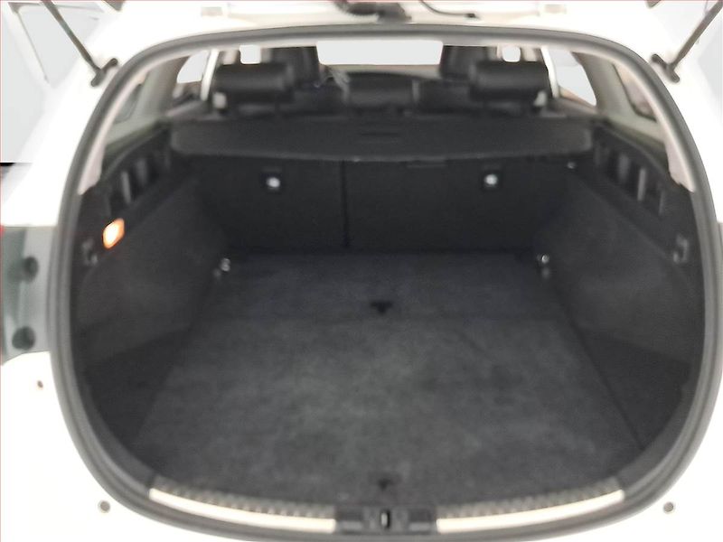 Toyota Auris (2015) Hybrid, Automat, Kůže - fotka 22 z 22