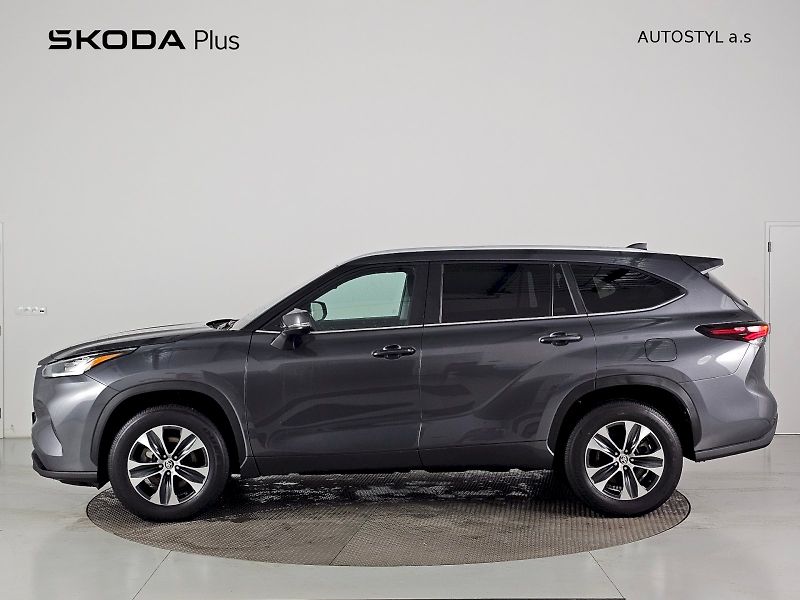 Toyota Highlander (2024) 2.5 HEV 248k 4X4 COMFORT - fotka 3 z 27
