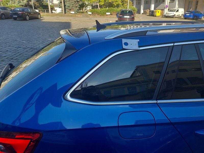 Škoda Superb Combi 2.0 TDI DSG - fotka 58 z 69