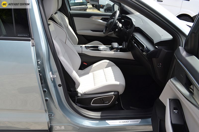 Renault Espace ICONIC E-TECH FULL HYBRID 200k - fotka 14 z 79