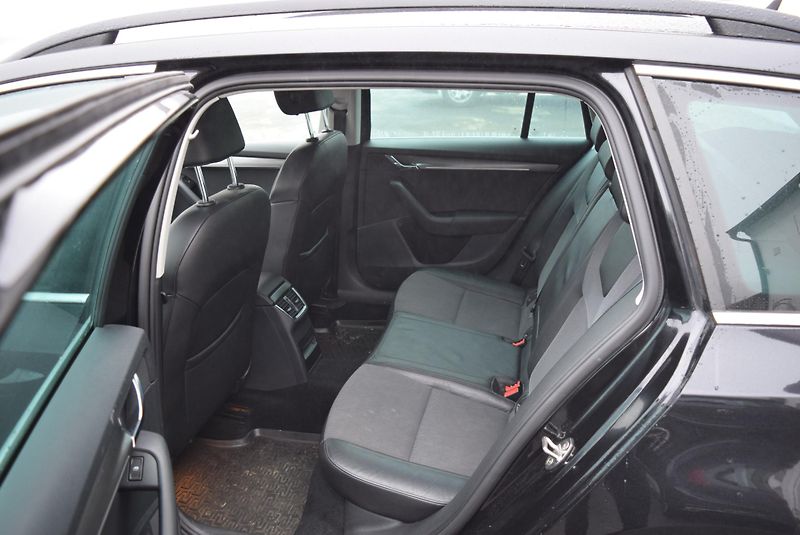 Škoda Octavia (2018) 1.5TSI 110kwSTYLE FULL LED TAŽ - fotka 15 z 50