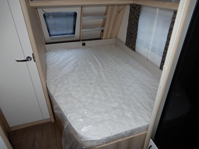 Hobby (2025) De Luxe 540 KMFe - fotka 13 z 19