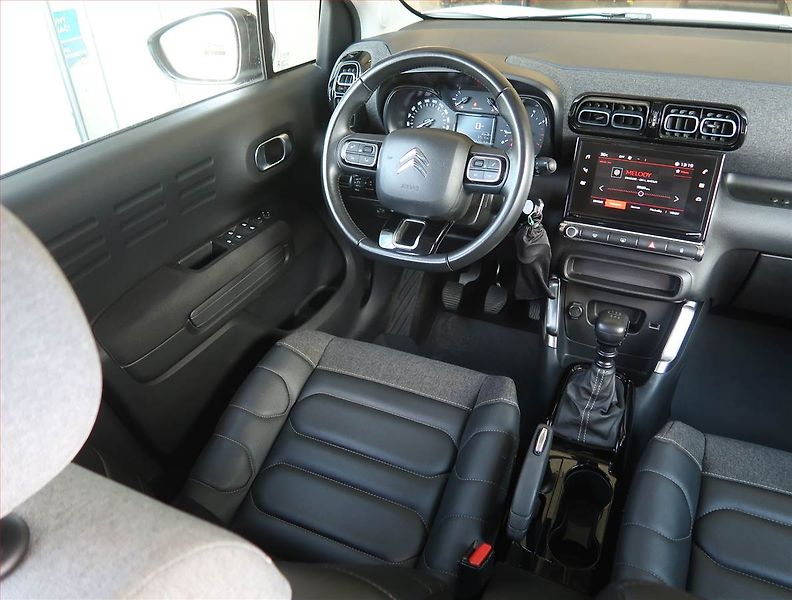 Citroën C3 Aircross (2021) Shine 1.2 PureTech, Serv.kniha - fotka 7 z 18
