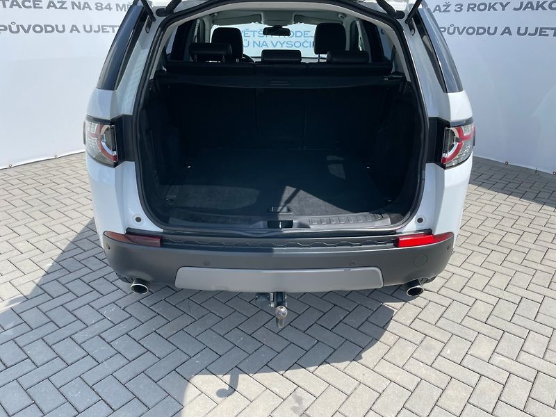 Land Rover Discovery Sport (2016) 2.0Td4 110kW 4x4 HSE - fotka 10 z 30