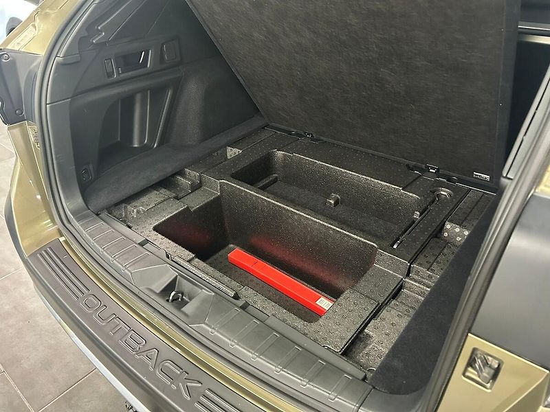 Subaru Outback (2022) 2.5 Comfort + kůže | Záruka - fotka 25 z 65