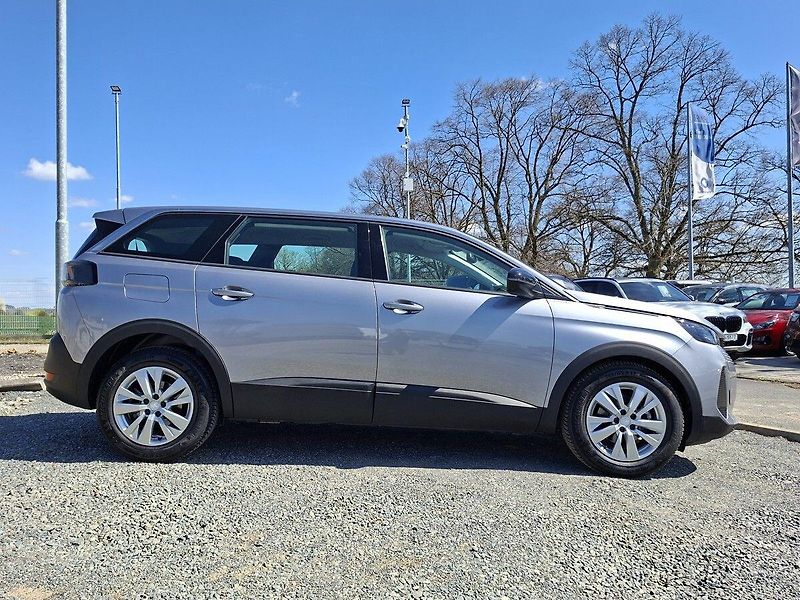 Peugeot 5008 ACTIVE PACK 1.5 BHDi 130k EAT8 - fotka 10 z 27