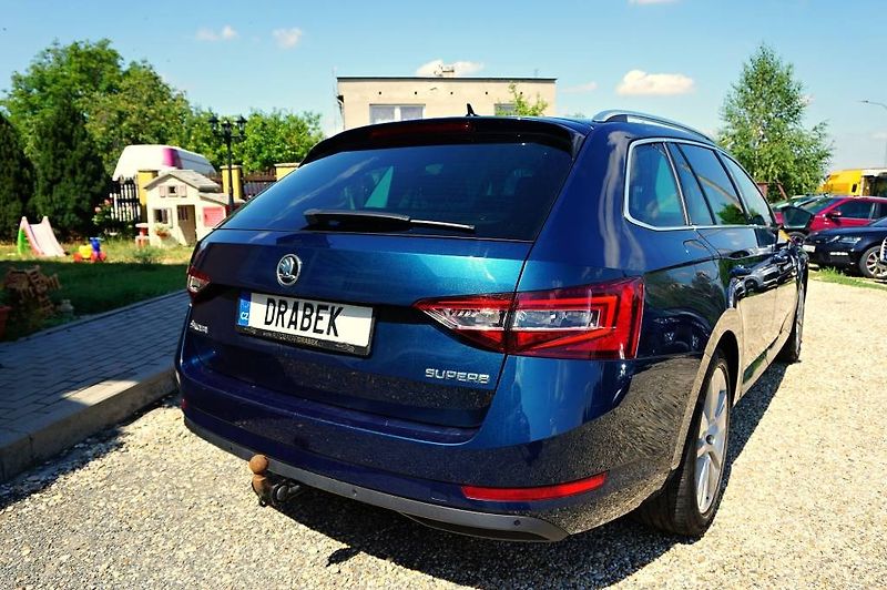 Škoda Superb (2018) STYLE 2,0 TSI 162 kW - fotka 5 z 58