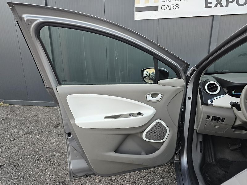Renault ZOE NAVI,2xKOLA,SERVISKA - fotka 14 z 46