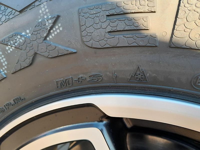 Jeep Wrangler (2024) Unlimited 2,0T  Rubicon ČR - fotka 17 z 44