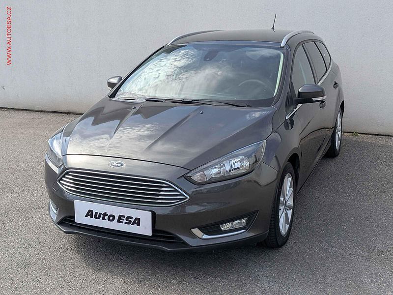 Ford Focus (2018) 1.6TDCi, 2.maj,ČR, Titanium - fotka 3 z 17
