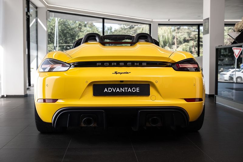 Porsche 718 718 Spyder PDK - fotka 3 z 23