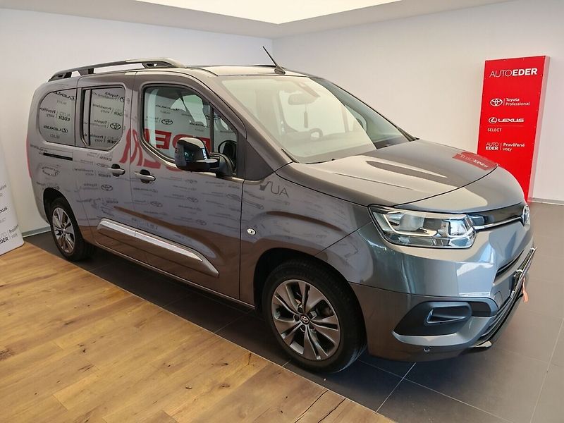 Toyota ProAce City 1.2T 110k  Family - fotka 3 z 35