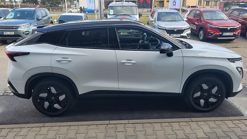 Omoda 5 (2025) PREMIUM 1,6 TGDI - fotka 8 z 26