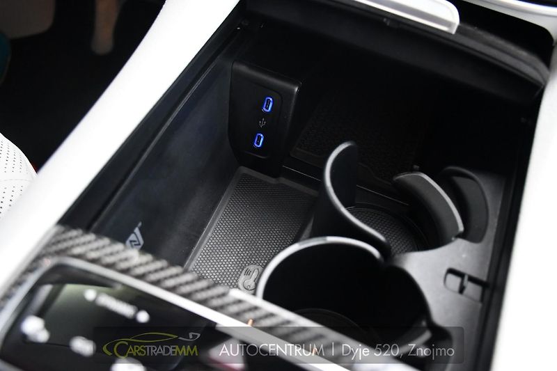 Mercedes-Benz EQS 580 4M HYPERSCREEN K360° 1M - fotka 37 z 59
