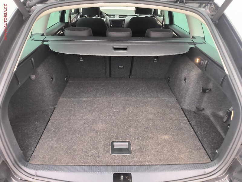 Škoda Octavia (2018) 1.5 TSi, Clever, LED, +ALU - fotka 7 z 23