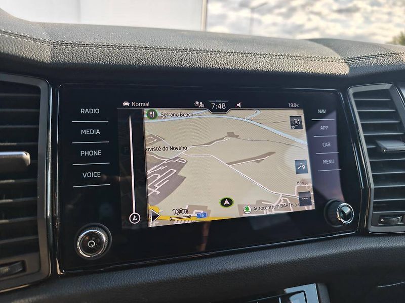 Škoda Kodiaq Sportline DSG 4x4 2,0TDI - fotka 20 z 28