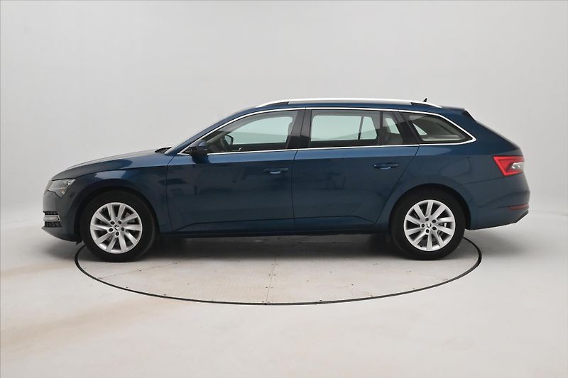 Škoda Superb 2,0 TDI 110kW DSG Style Záruka - fotka 8 z 33