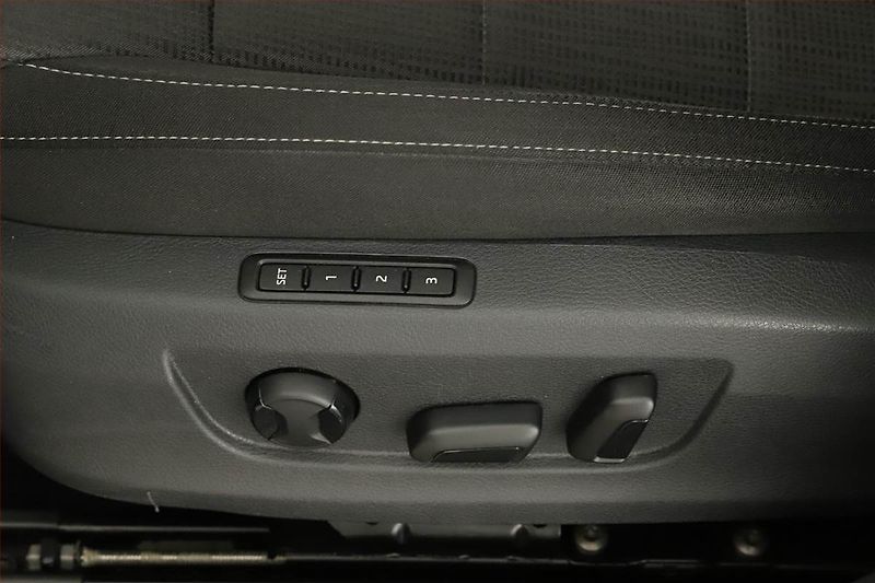 Škoda Superb (2017) 1.8 TSI, Automat, Navi - fotka 11 z 18