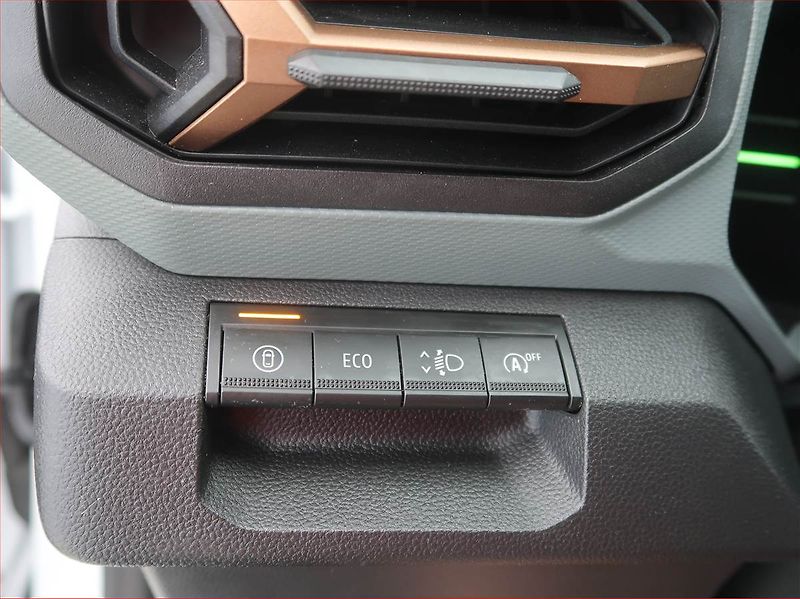 Dacia Duster (2025) Prestige 1.0 TCe - fotka 13 z 13