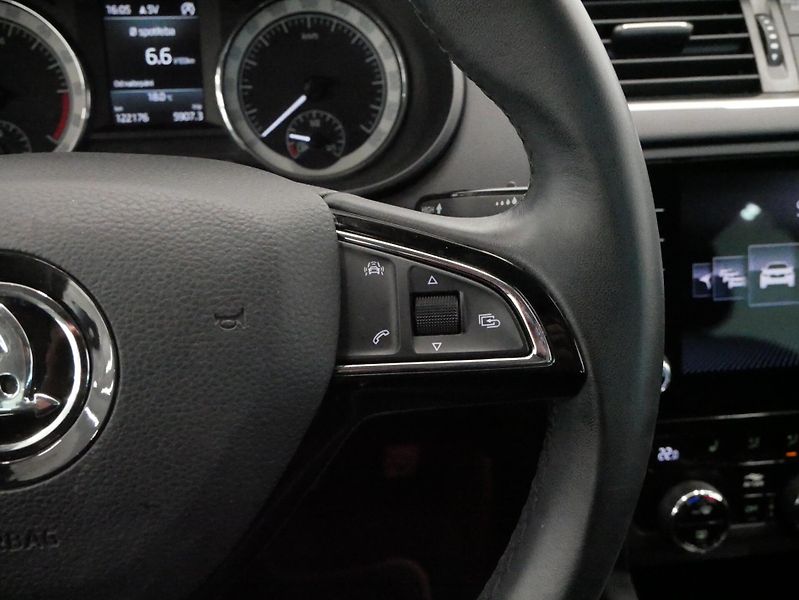 Škoda Octavia - fotka 17 z 27