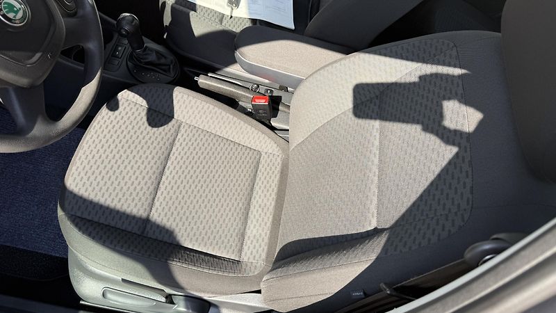 Škoda Fabia 1.2TSi*77kW*DSG*AUTOMAT*SPORT* - fotka 18 z 30