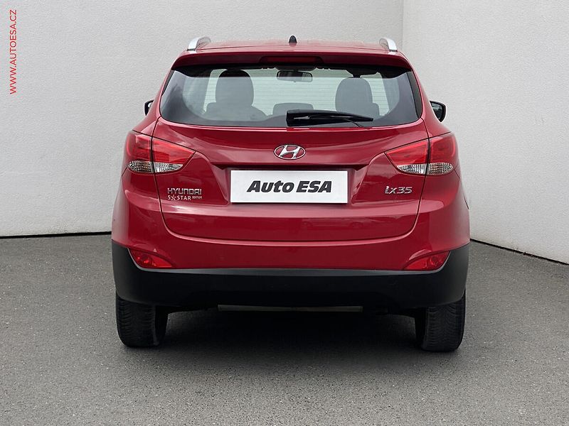 Hyundai ix35 (2013) 1.6 GDi, Klima - fotka 5 z 15