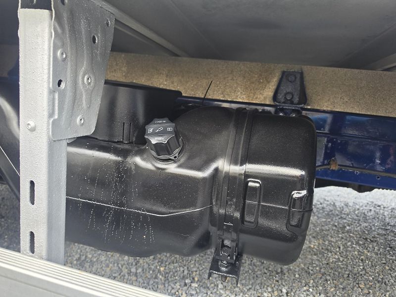 Volkswagen Crafter 2.5 TDI 100kw 6ti 8 Paleta - fotka 14 z 37
