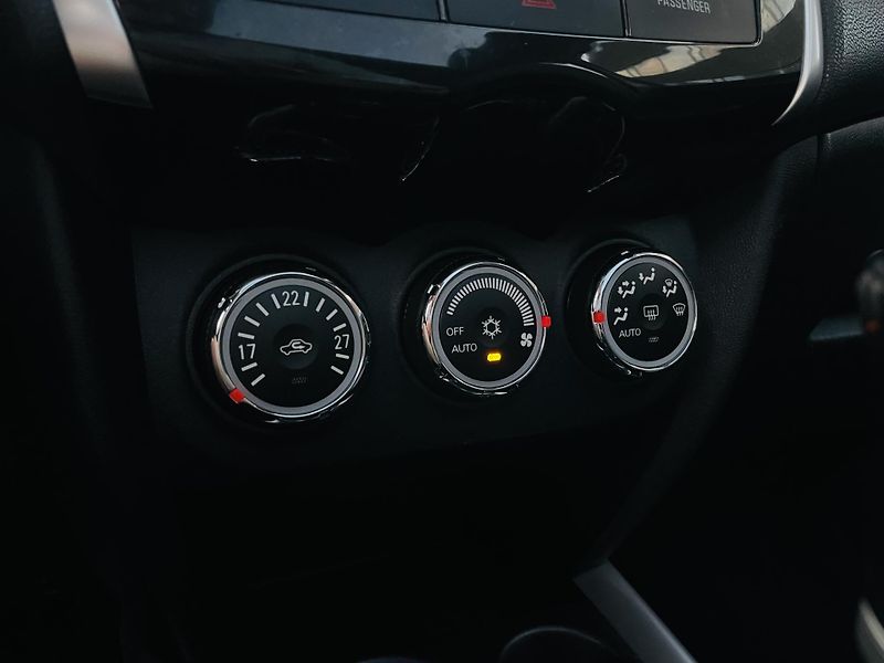 Peugeot 4008 1.8HDI 4x4 VÝHŘEV KAMERA TAŽNÉ - fotka 39 z 47