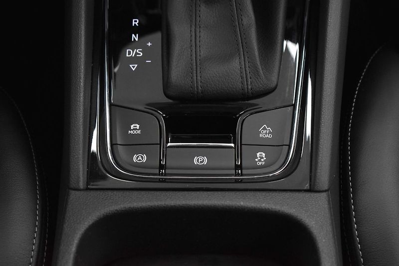 Škoda Kodiaq 2.0 TSI 4x4*STYLE+*TAŽNÉ*ČR 1M - fotka 25 z 46