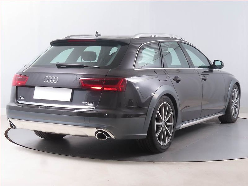 Audi A6 Allroad (2016) 3.0 TDI - fotka 5 z 17