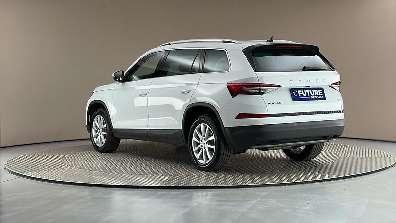 Škoda Kodiaq 2.0 TDI DSG 4x4 Style - fotka 2 z 28