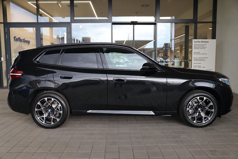BMW X3 xDrive 40d - fotka 4 z 18
