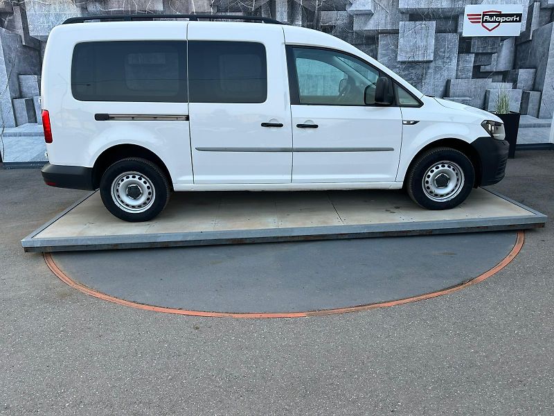 Volkswagen Caddy (2017) MAXI, 2.0TDi, 75KW, 5 MÍST,DPH - fotka 5 z 19