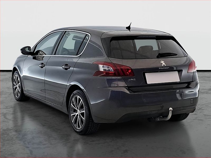 Peugeot 308 (2017) 1.6 BlueHDi, Navi, Tempomat - fotka 4 z 20