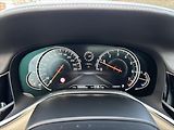BMW Řada 7 4,4 i 750Li xDrive Individual - náhled 35