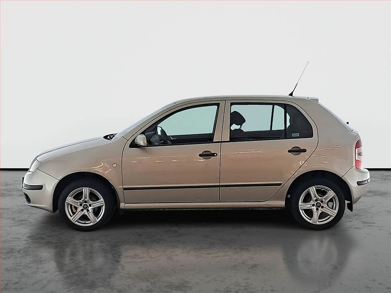 Škoda Fabia (2005) 1.4 16V, nová STK, Klima - fotka 3 z 15