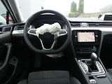 Volkswagen Passat Kombi 2,0 TDi 110kW automat na - náhled 8