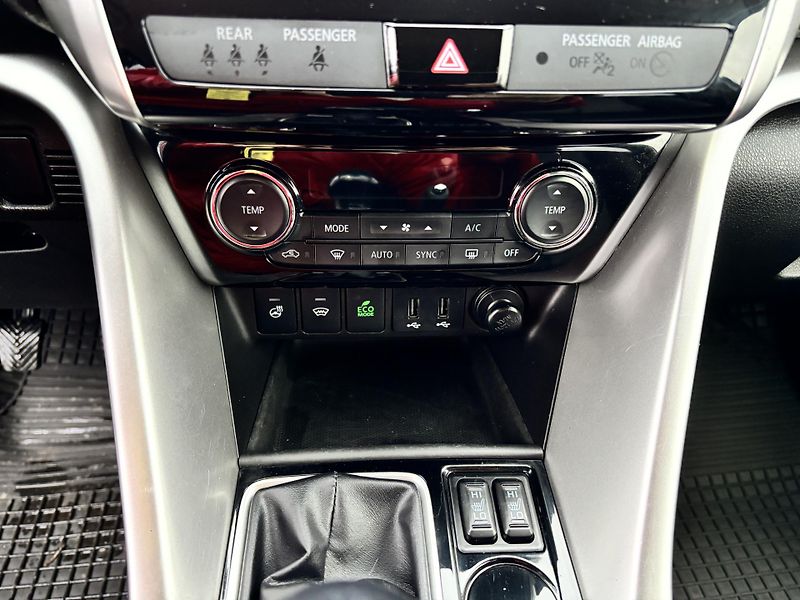 Mitsubishi Eclipse Cross (2018) 1.5T-MIVEC INTENSE  - fotka 32 z 36