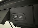 Volvo XC60 B4 AWD MOMENTUM AUT REZERVACE - náhled 23