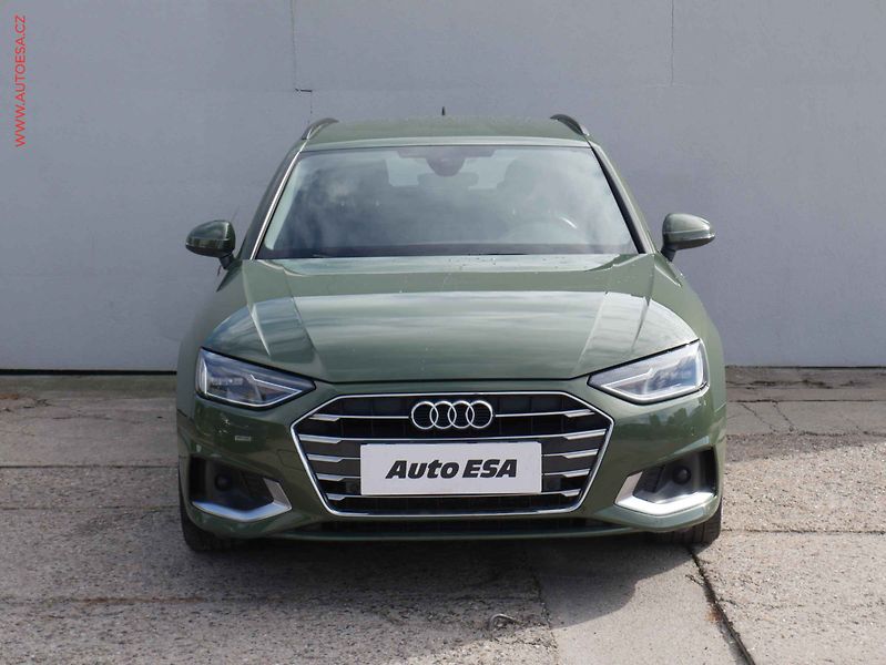 Audi A4 (2023) 2.0TDi, AT, LED, kůže, +ALU - fotka 2 z 19