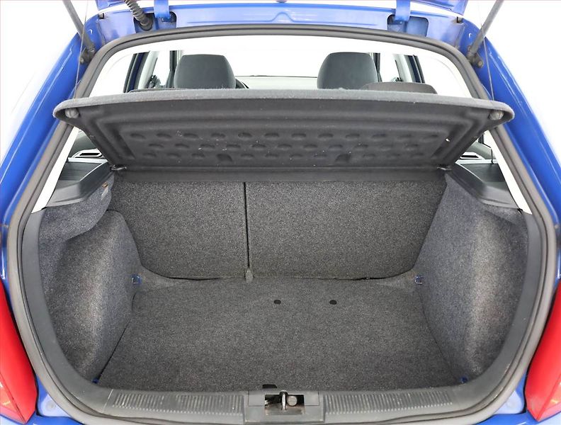 Škoda Fabia (2004) 1.2, po STK, jezdí výborně - fotka 12 z 12