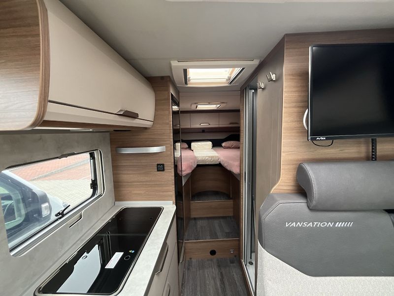 Knaus (2027) Van Ti VW 640 MEG Vansation - fotka 14 z 21