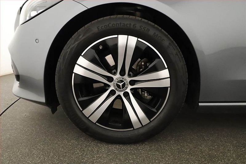 Mercedes-Benz Třídy C (2023) C 180 - fotka 20 z 20