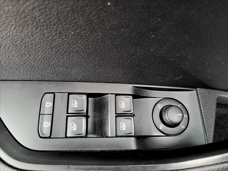 Škoda Superb 1,4 PHEV,160kw,DSG,Clever+ - fotka 38 z 49