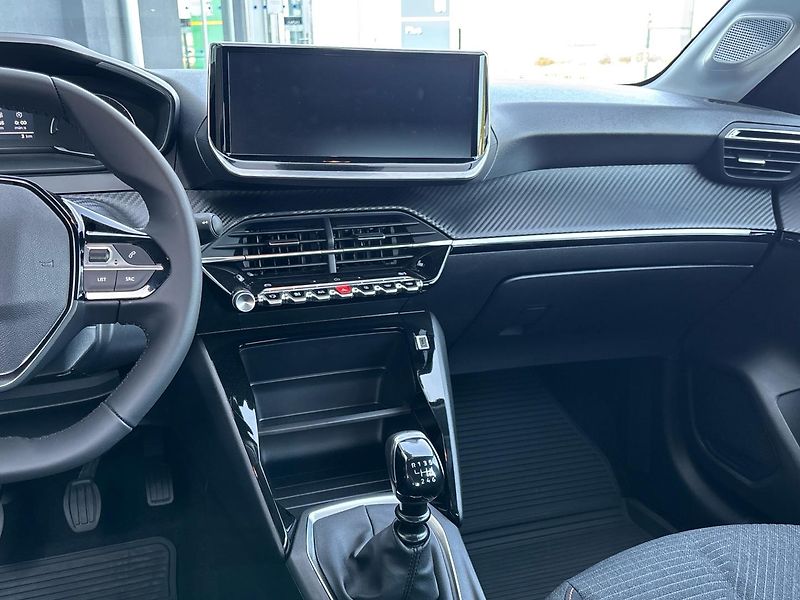Peugeot 208 STYLE - fotka 12 z 28