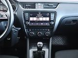Škoda Octavia (2013) RS 2.0 TDI, Serv.kniha, Navi - náhled 12