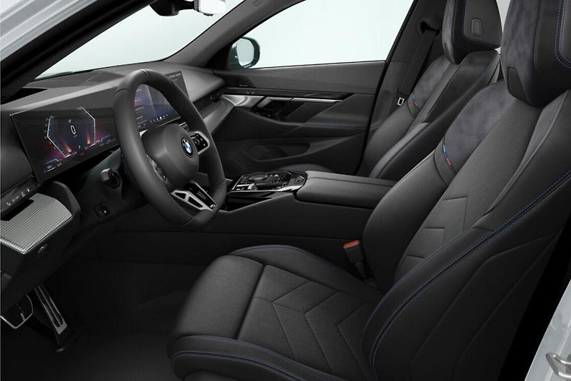 BMW Řada 5 540d xDrive Touring - fotka 3 z 4