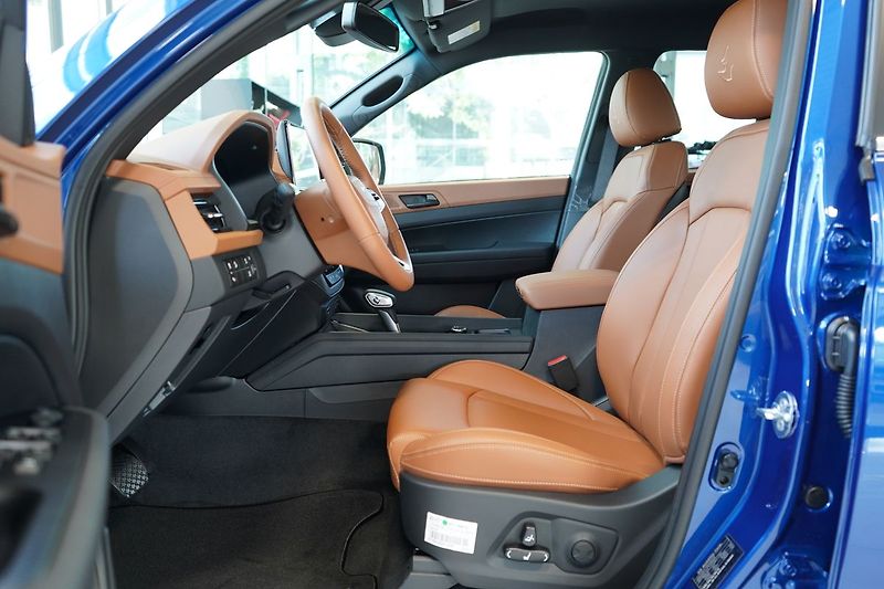 Ostatní PREMIUM 2.2 Diesel E-XDI 72223 - fotka 15 z 54