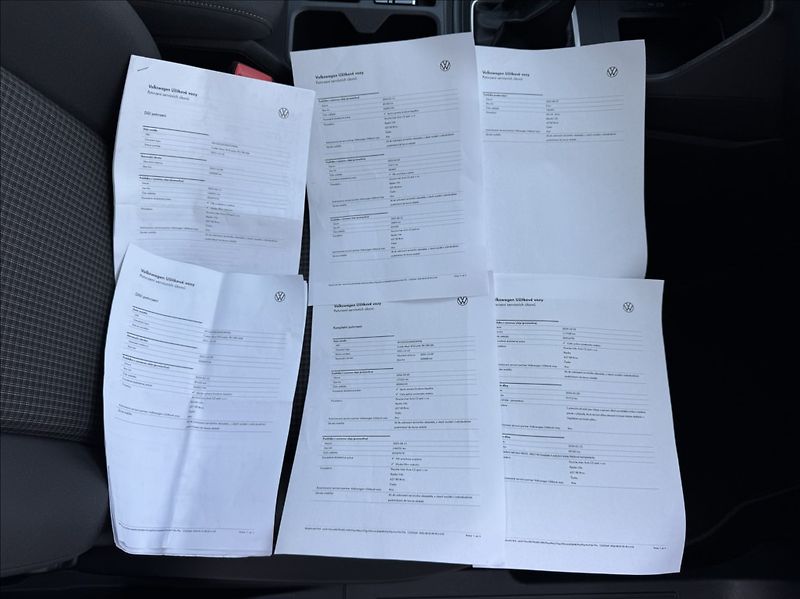 Volkswagen Caddy 2,0 TDI MAXI 7míst DPH 1maj ČR - fotka 49 z 50